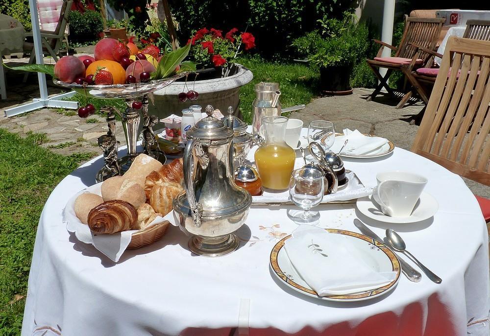 Hotel Le Mont Royal Réalmont Dış mekan fotoğraf