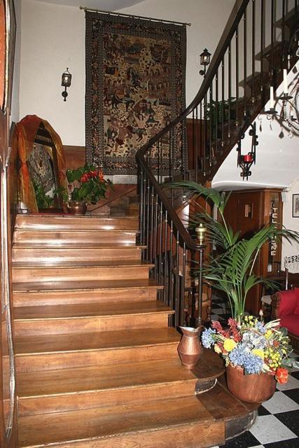 Hotel Le Mont Royal Réalmont Dış mekan fotoğraf